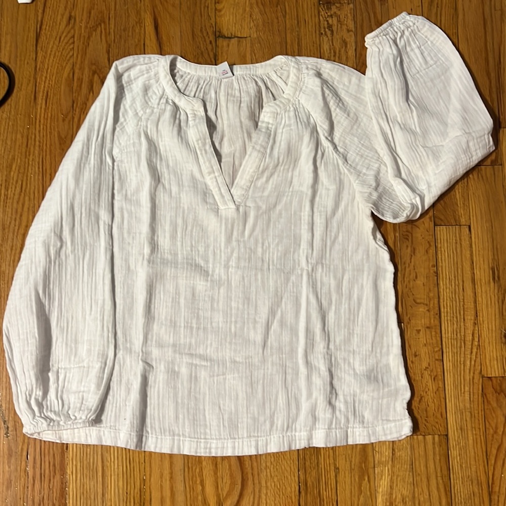 White Linen Split Neck Blouse - Picture 3 of 6